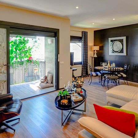 Flamingo Apartment By Hello Homes Sitges Bagian luar foto