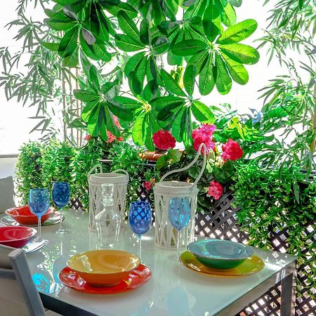 Flamingo Apartment By Hello Homes Sitges Bagian luar foto